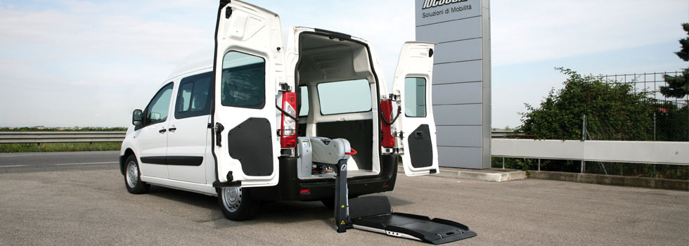 Wheelchair Accessible Peugeot Expert High Roof